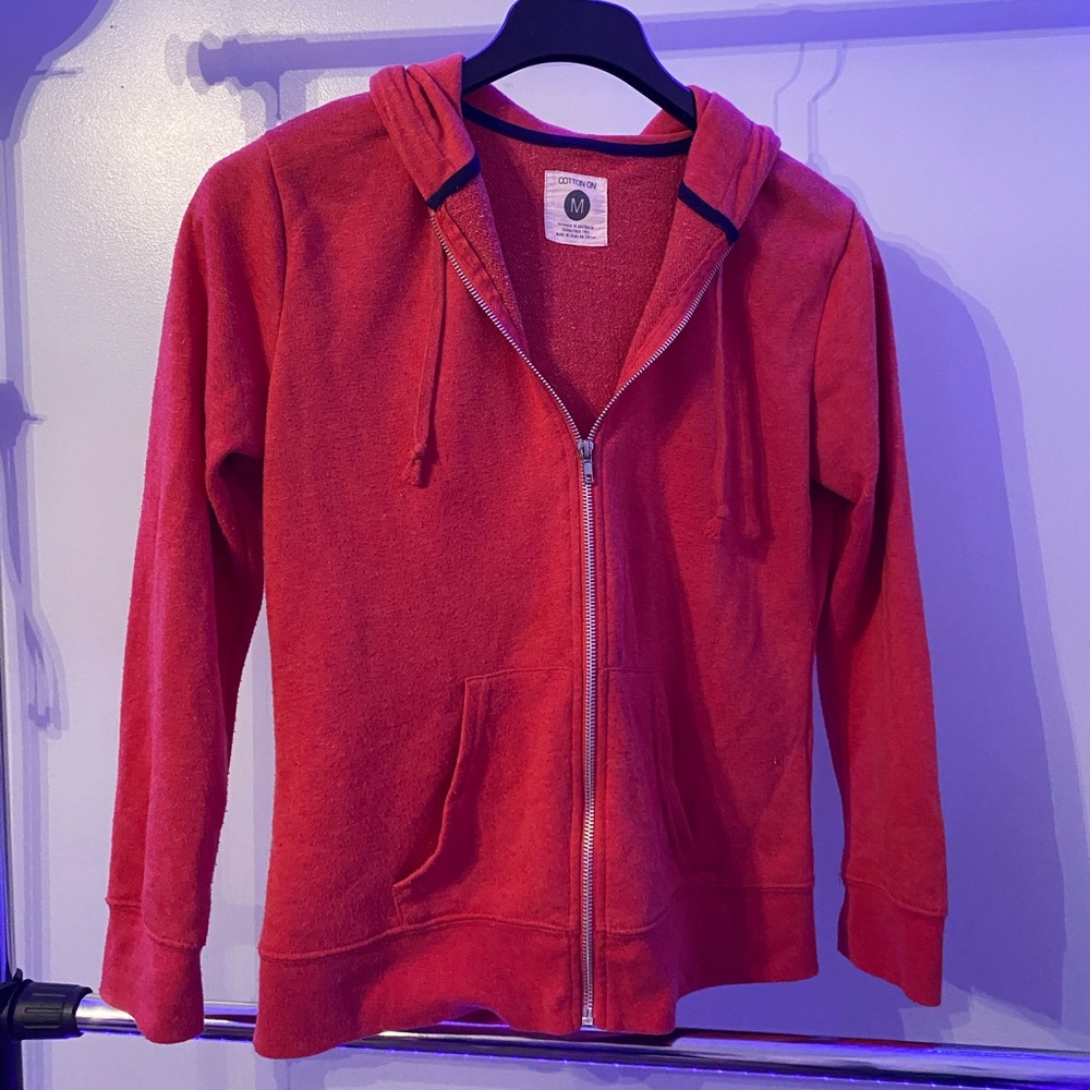 Light weight hoodie